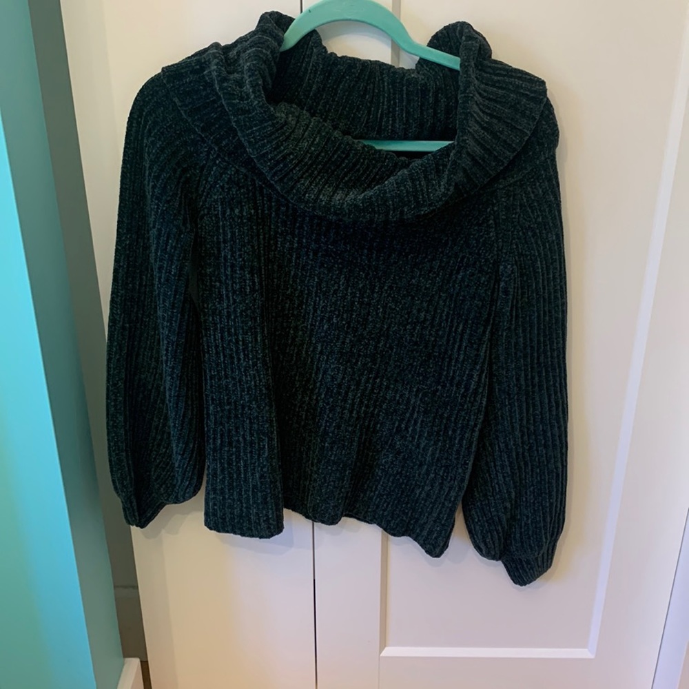 Soft Knitted Cowl Shirt